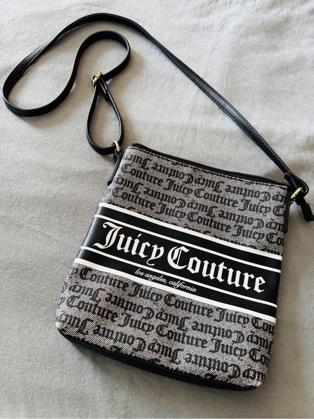 Juicy Couture Black & White Gothic Logo Stripe Crossbody Bag Goth Glam Script
